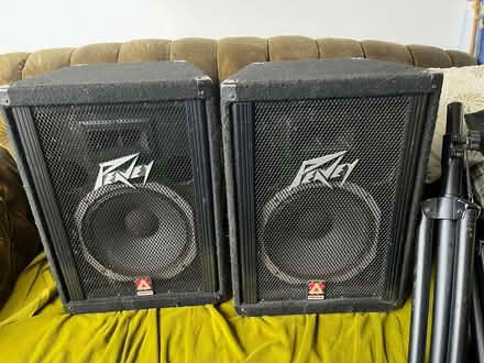 Photo of free Two Peavy speakers and heavyweight tripod stands (Moorlands LA1) #1
