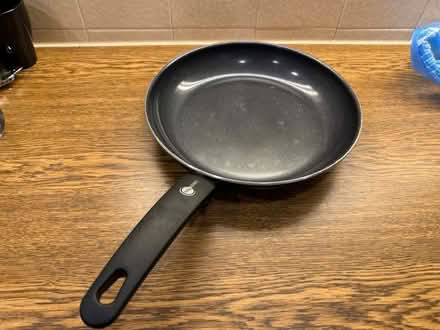 Photo of free 28cm frying pan (North Hinksey OX2) #2