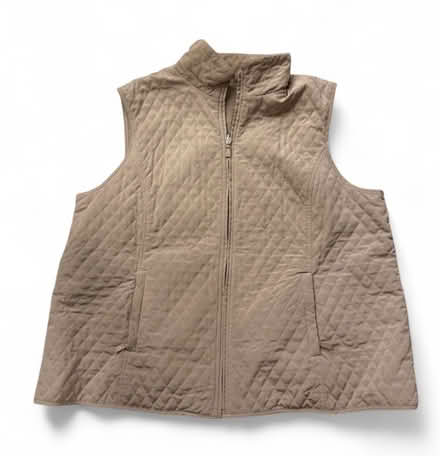 Photo of free Woman’s Vest (Brooklyn Storage) #1