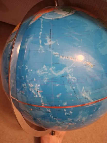 Photo of free Globe (Hauxton) #2