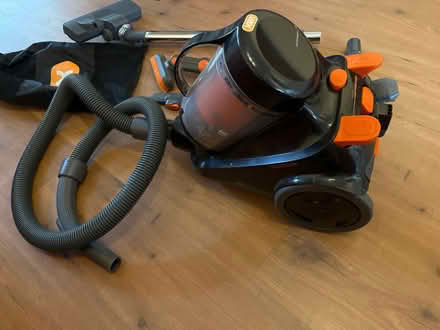 Photo of free Vax vacuum cleaner (Sale Moor (M33)) #1