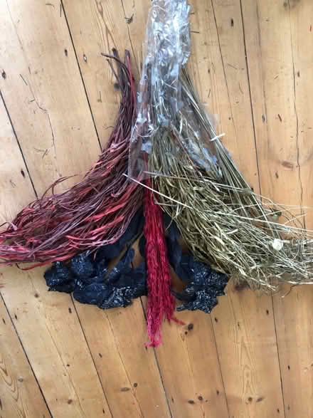 Photo of free Christmas dried and artificial flowers (Putney SW15) #1