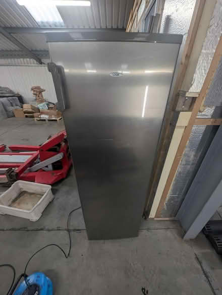 Photo of free LOGIK Fridge (HR7) #1
