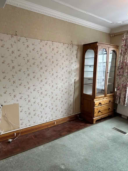 Photo of free Wooden Cabinet (South Croydon) #1