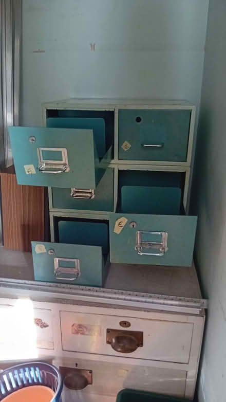 Photo of free Set of six metal drawers (Lower Clapton E9) #1