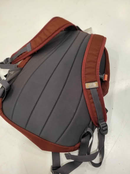 Photo of free North face backpack (Montreal road and St Laurent) #1
