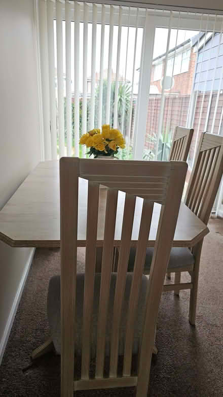 Photo of free Dining table and 6 chairs. (Chickenley WF12) #2