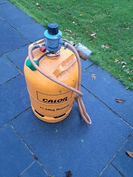 Photo of free Blow torch and full gas cylinder (Dublin 16) #2