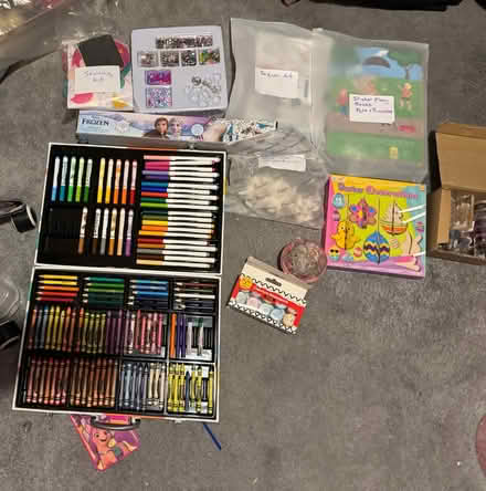Photo of free Assorted kids craft (Newport Pagnell MK16) #1