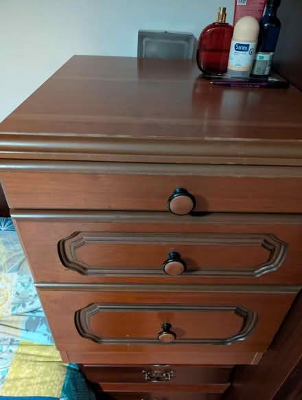 Photo of free 2 Bedside sets of drawers (Shirley Hills CR0) #2