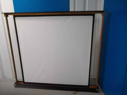 Photo of free Projection screen (Downley HP13) #2