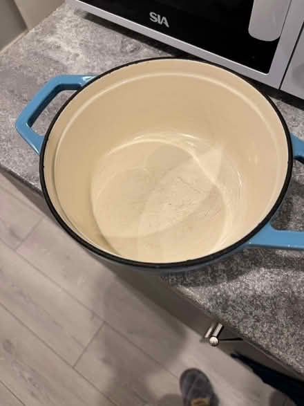Photo of free Cast iron pot (Ealing Broadway W7) #2