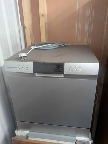 Photo of free Cookology tabletop dishwasher (HR7) #1
