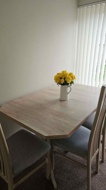 Photo of free Dining table and 6 chairs. (Chickenley WF12) #1