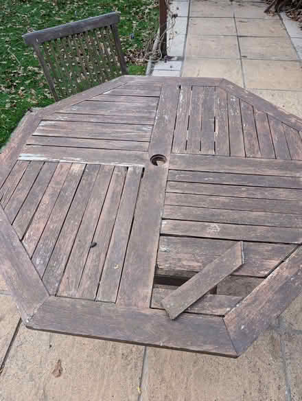 Photo of free Solid teak outdoor table and chair (note needs repair) (Kidlington OX5) #2