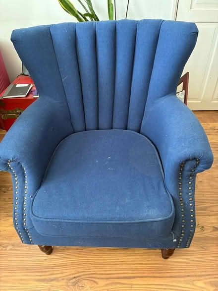 Photo of free Blue armchair (Earlsfield SW18) #1