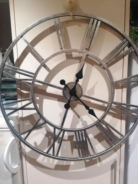 Photo of free Gient clock (Parkstone BH14) #1