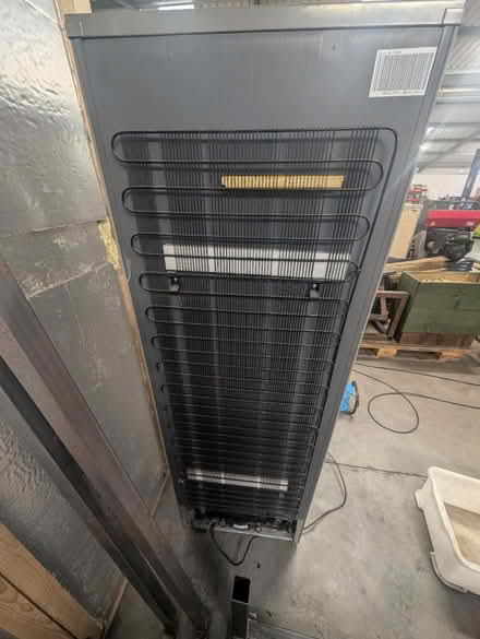 Photo of free LOGIK Fridge (HR7) #3