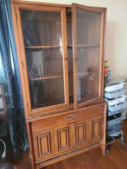 Photo of free table and chairs (chapman and harbor) #1