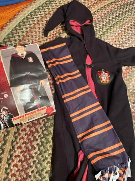 Photo of free Harry Potter Halloween costume (Phinney/Ballard) #1