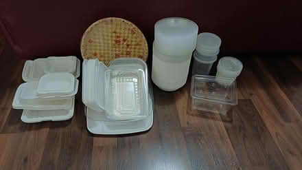 Photo of free Reusable take out containers (Thomas/Winston Churchill) #1
