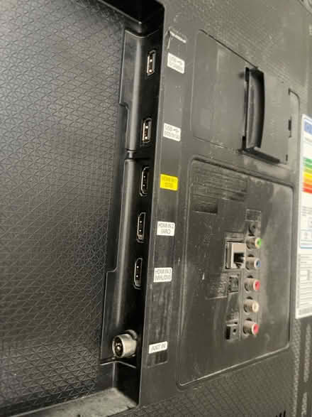 Photo of free Samsung 48” Smart TV Needs Repair (Dy49ej) #3