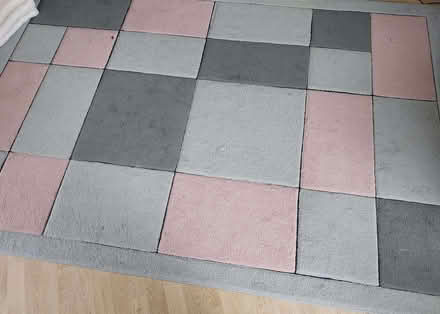 Photo of free Rug (Odsey SG7) #1