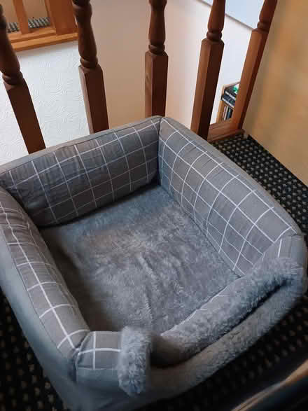 Photo of free 2 cat beds (Hollingworth via Hyde) #2