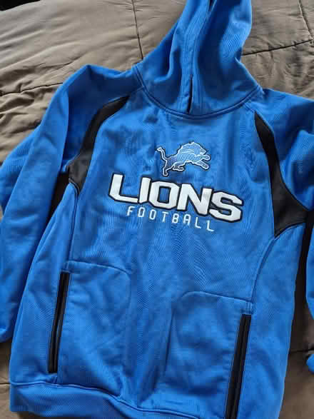 Photo of free Youth 14/16 Lions hoodie (Howell) #1