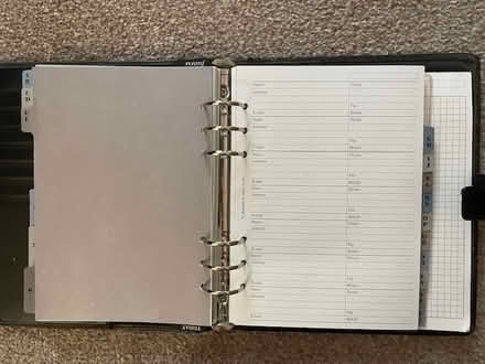 Photo of free A5 Filofax - fake black leather (Cambridge CB4) #3
