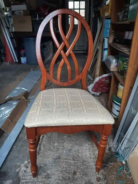 Photo of free 4 dining room chairs (Stanton CH63) #1