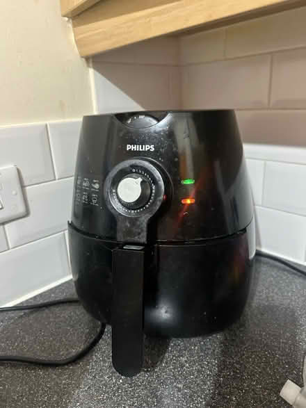 Photo of free Air fryer (Gem street L5) #1