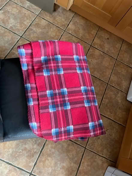 Photo of free Fleece blanket (CV23, Coton Park) #1