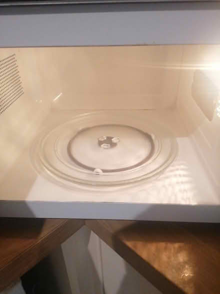 Photo of free Microwave (Parkstone BH14) #4