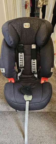 Photo of free Britax no isofix car seat (Osidge N14) #3