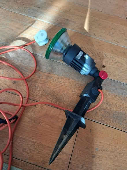 Photo of free Green spotlight (outdoors) (OX25, Weston on the green) #1