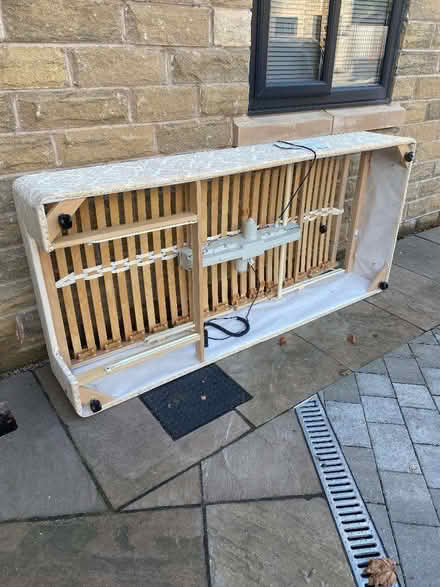 Photo of free Single divan bed (Mossley OL5) #2