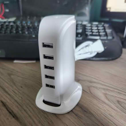 Photo of free USB charger (West Delray Beach) #1
