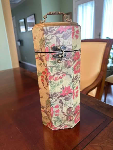 Photo of free Decorative box (Old Palo Alto) #1