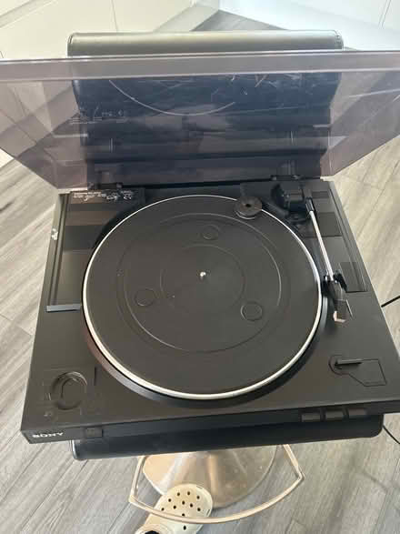 Photo of free Record player (Bedford MK41) #2