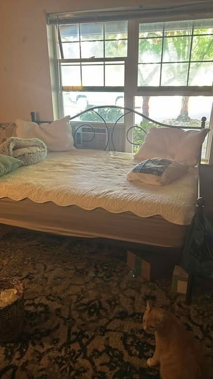 Photo of free Daybed (NE Corvallis) #1