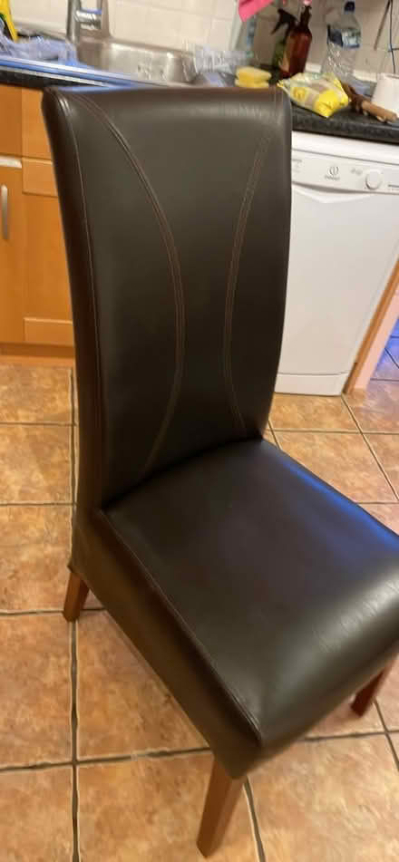 Photo of free Dining chair (CV23, Coton Park) #4