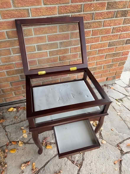 Photo of free Display cabinet (near Tartan/ Jockvale) #1