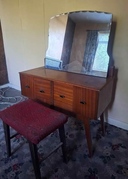 Photo of free Retro wardrobe and dressing table (South DublinDunlaoghaire area) #1