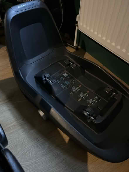 Photo of free Car seat for newborn to toddler (CR8) #3