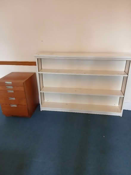 Photo of free White bookshelf and its friend next door! (Kingston Bagpuize OX13) #1