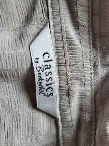 Photo of free Berketex blouse. Size 18 (Splott, CF24) #2