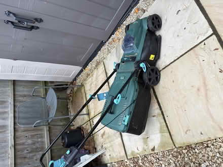 Photo of free Cordless lawnmower (Warden Hill GL51) #3