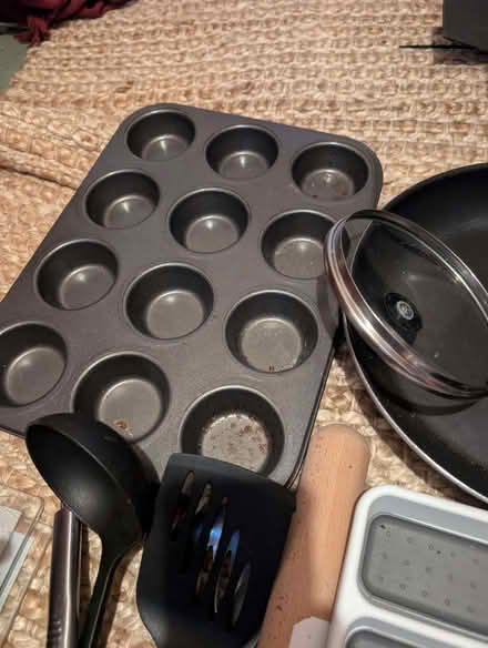 Photo of free Various kitchen items (Oughtibridge S35) #4