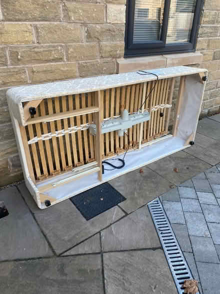 Photo of free Single divan bed (Mossley OL5) #1